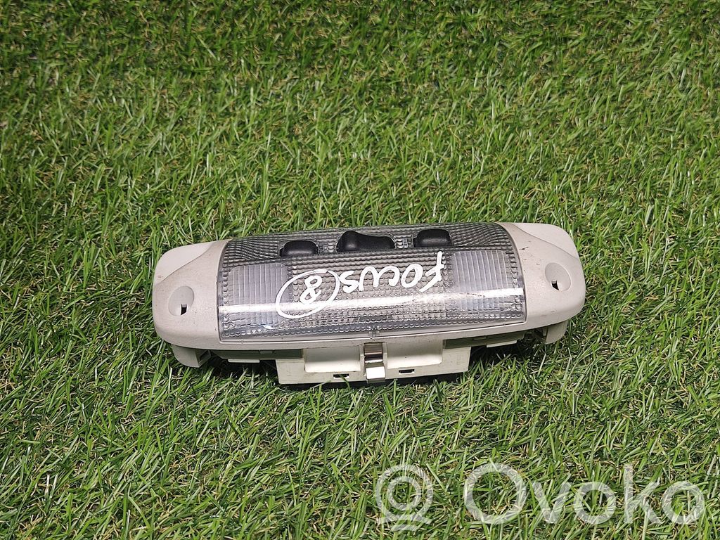 Front seat light   8M5A15K609CB,169572
