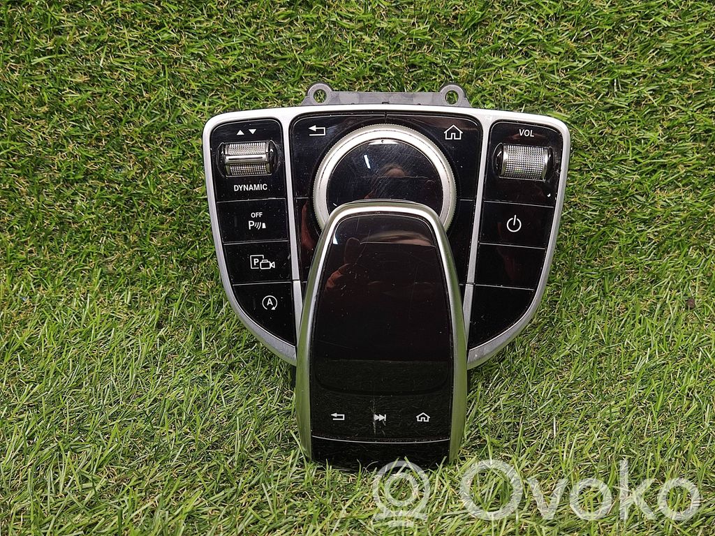 Mercedes-Benz C W205 Panel radia 