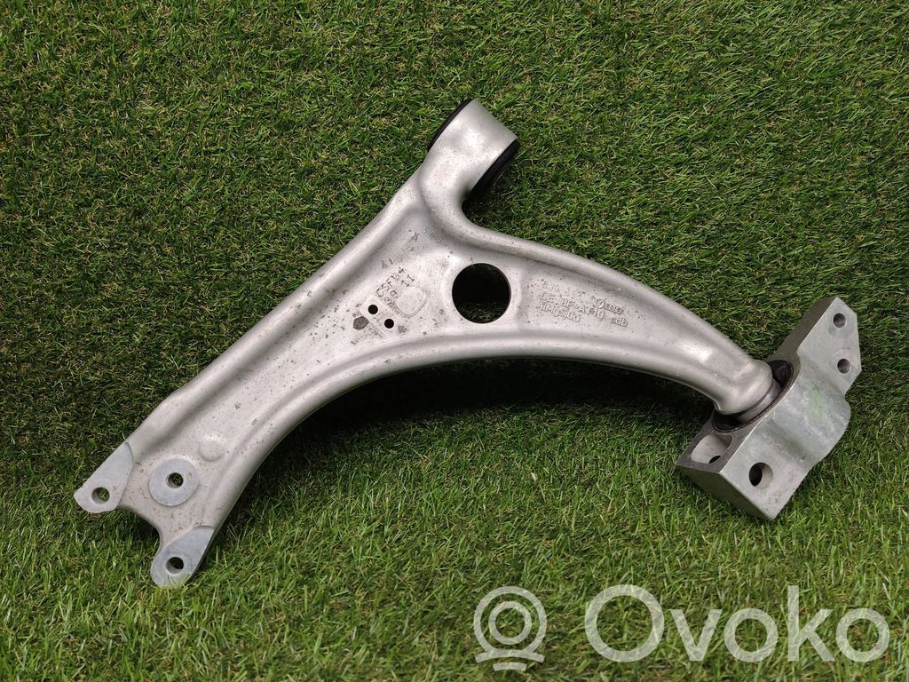 Dakša   8J0407151D,8J0153D
