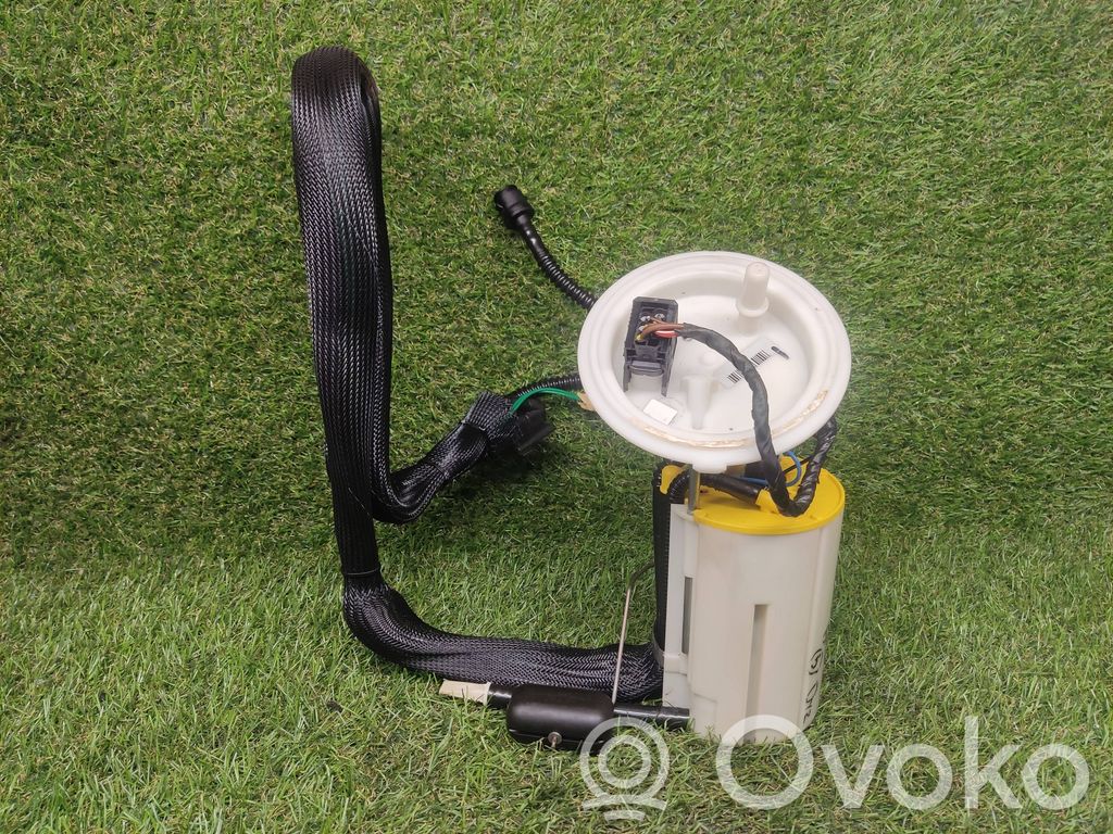 BMW 5 E60 E61 Pompă combustibil în rezervor 