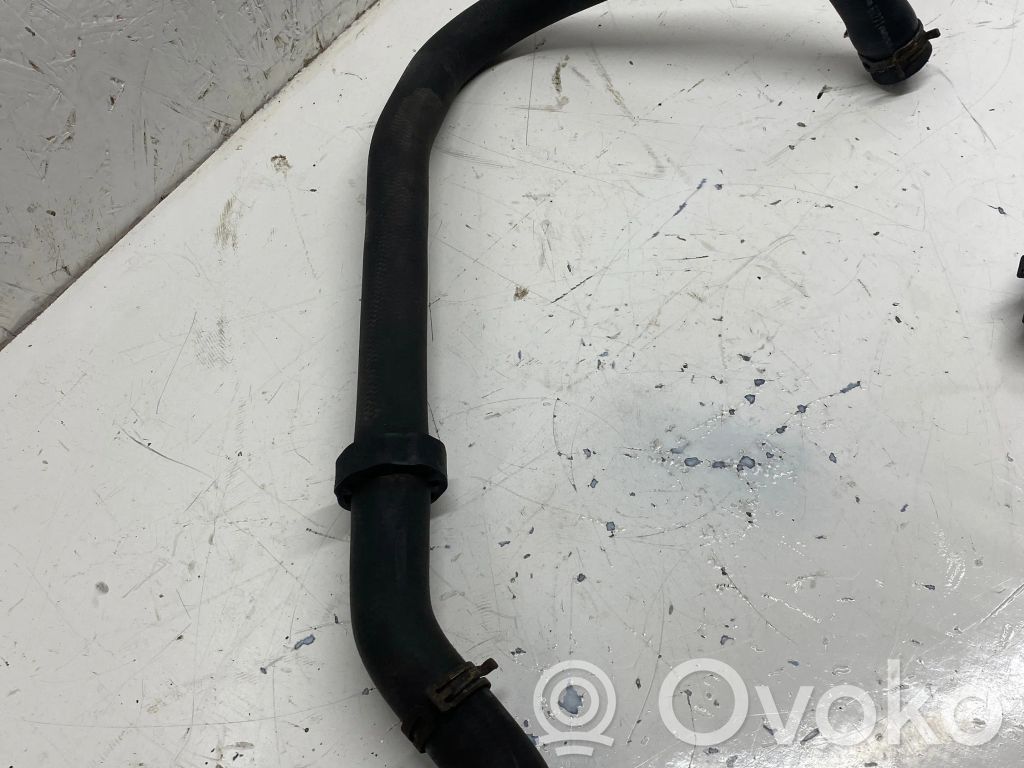 Engine coolant pipe/hose   60271