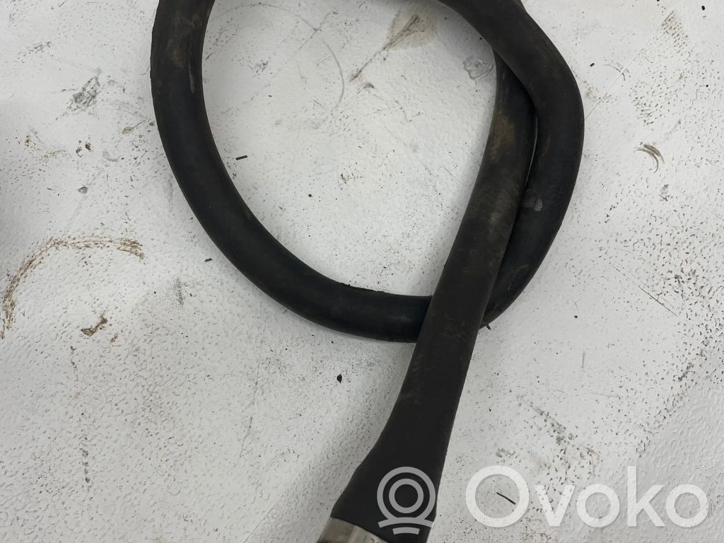 Engine coolant pipe/hose   1437865