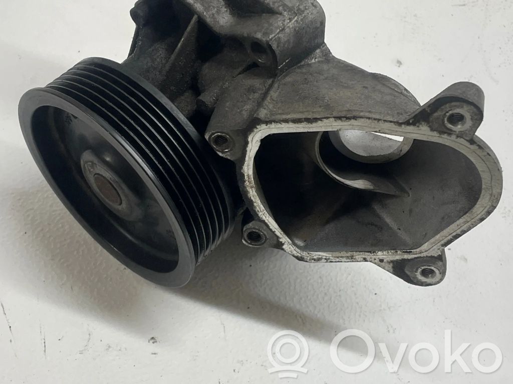 Water pump   7790045,11517790472,11517791834,11517801609,11517805810,7790135,7790472,7791834,7801609,7805810