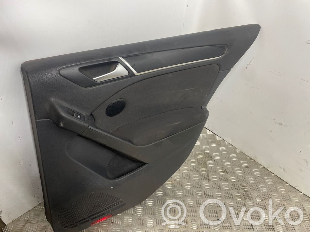 Volkswagen Golf VI Moldura del tarjetero de la puerta trasera 