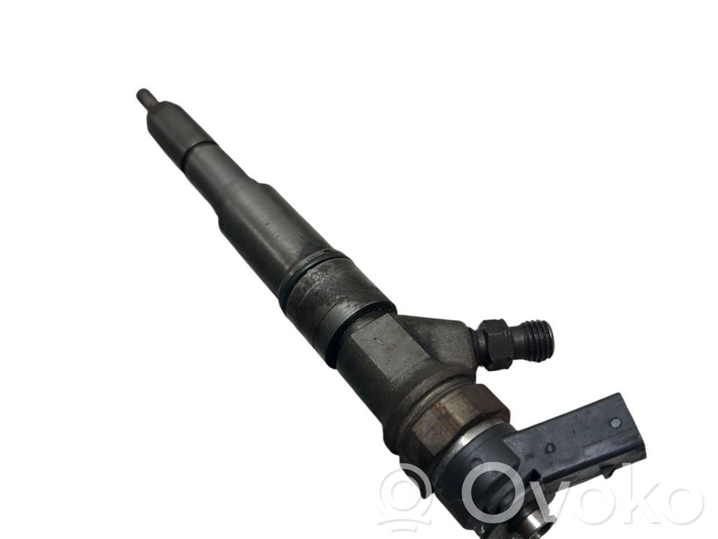 BMW 1 E81 E87 Fuel injector 