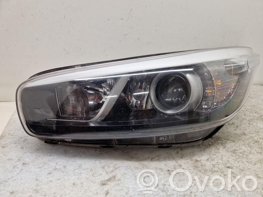 KIA Ceed Headlight/headlamp 
