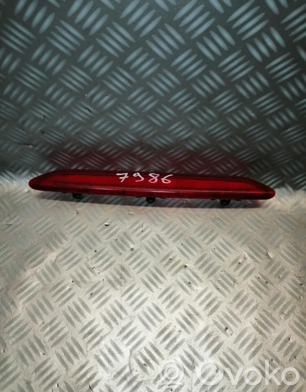 Volkswagen Polo Trzecie światło stop 