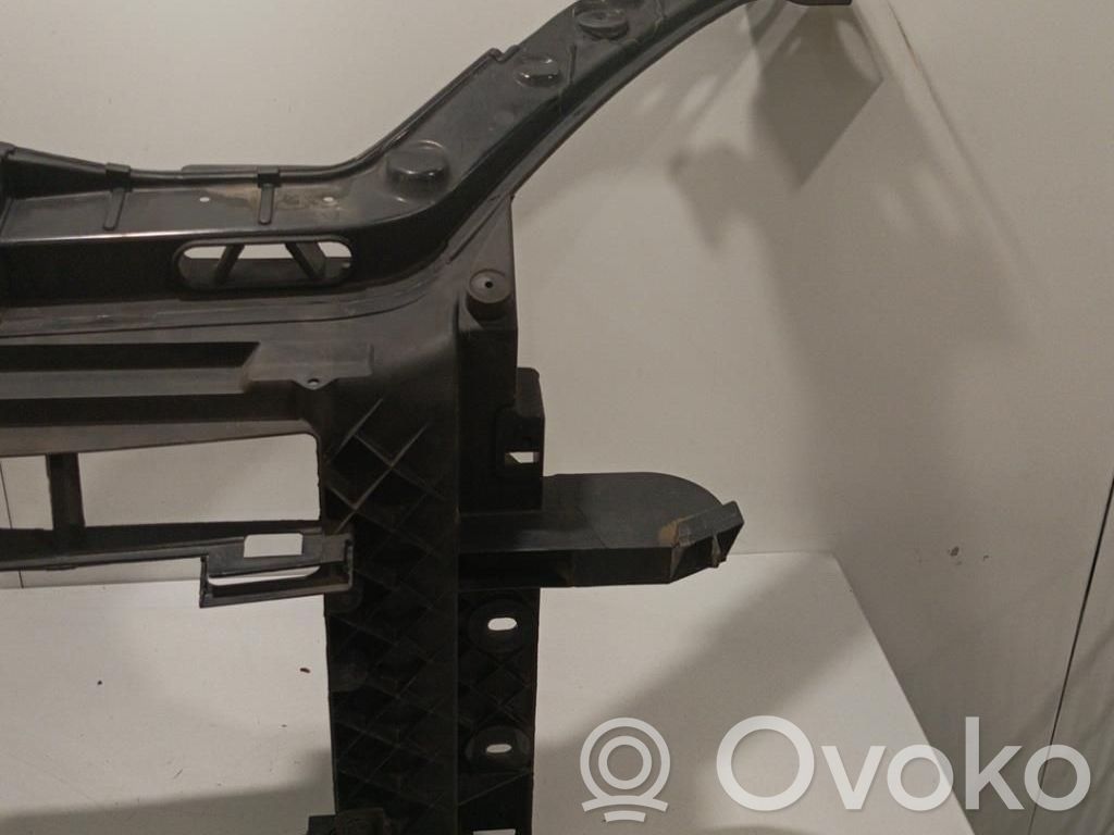 Ford Fusion Staffa del pannello di supporto del radiatore parte superiore 