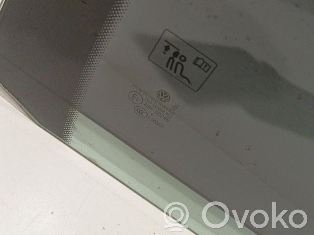 Volkswagen Golf Plus Ventanilla de ventilación de la puerta trasera 