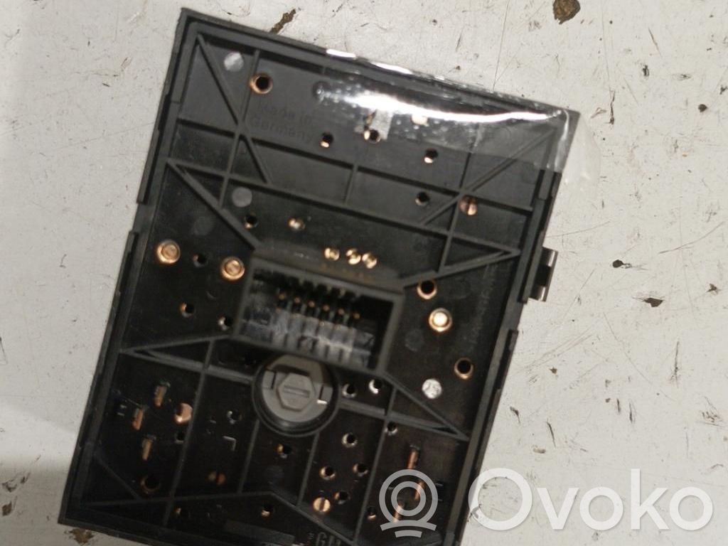 Opel Corsa C Light switch 