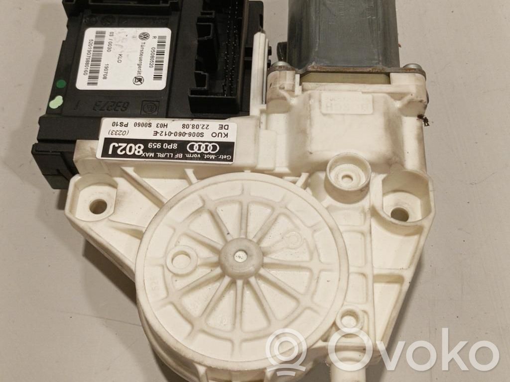 Audi A3 S3 A3 Sportback 8P Priekšpusē loga pacēlāja motoriņš 