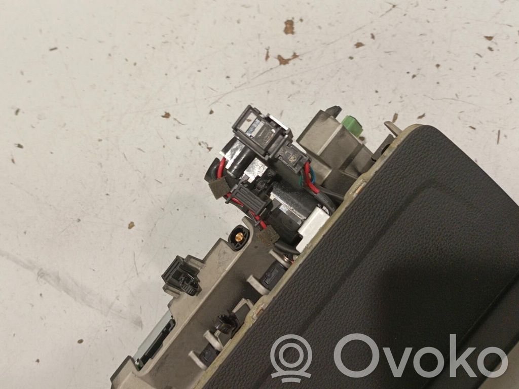 Screen/display/small screen   8V0857974E