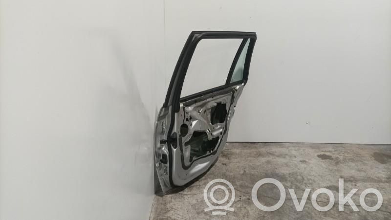 BMW 3 E46 Galinės durys 