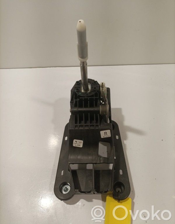 Citroen C3 Aircross Gear shifter/selector 