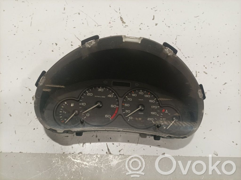 Citroen Berlingo Speedometer (instrument cluster) 