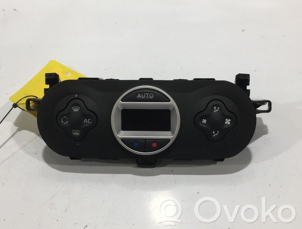 Renault Twingo II Climate control unit 