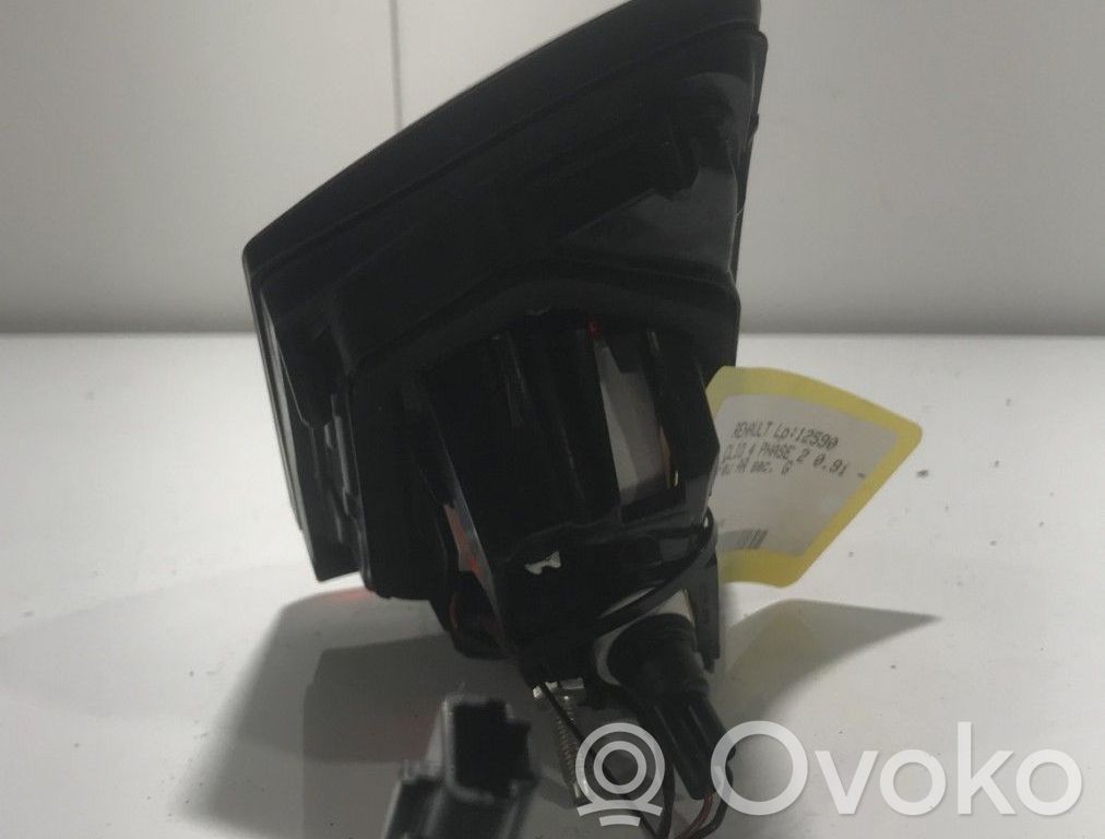 Renault Clio IV Tailgate rear/tail lights 