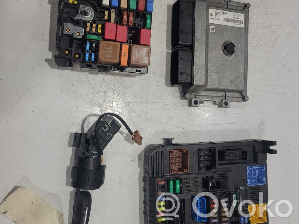 Citroen C3 Engine ECU kit and lock set 