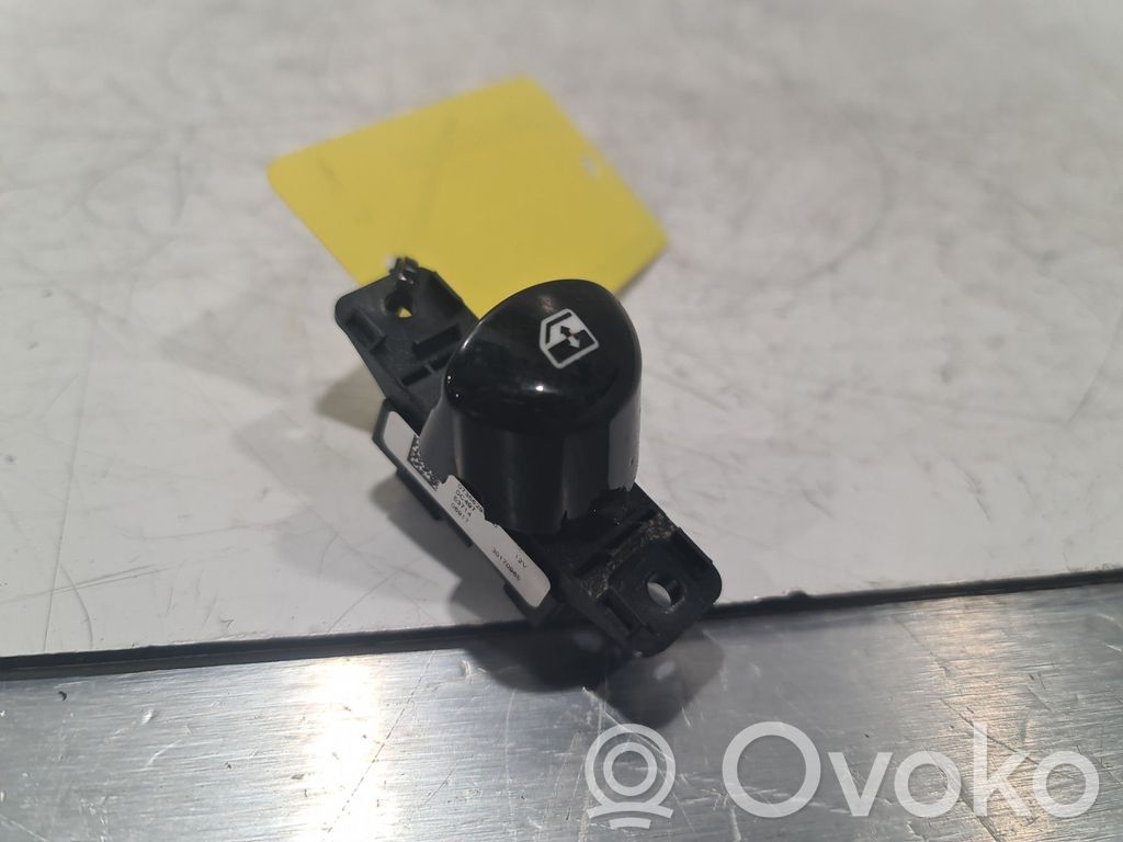 Fiat 500 Electric window control switch 