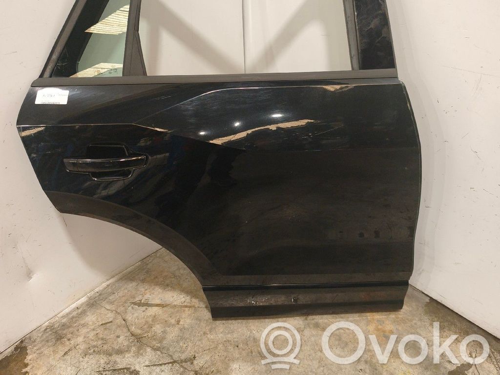 Audi Q2 - Galinės durys 