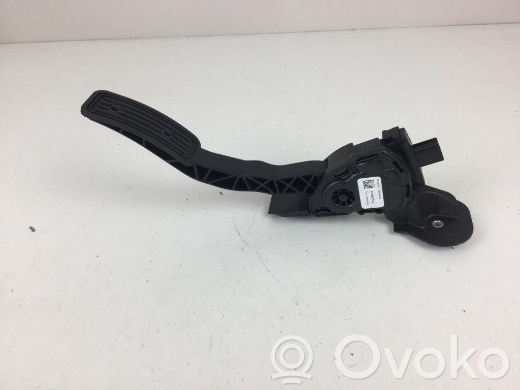 Akceleratoriaus pedalas   GS8T41600