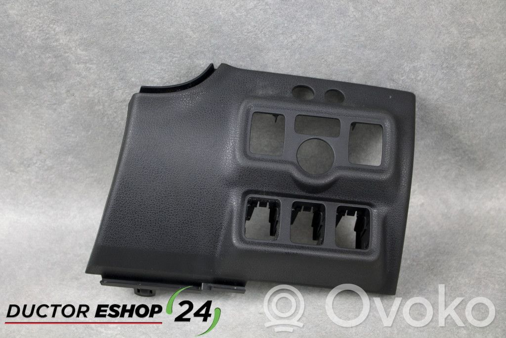 Nissan Note (E12) Otras partes del panel de instrumentos 