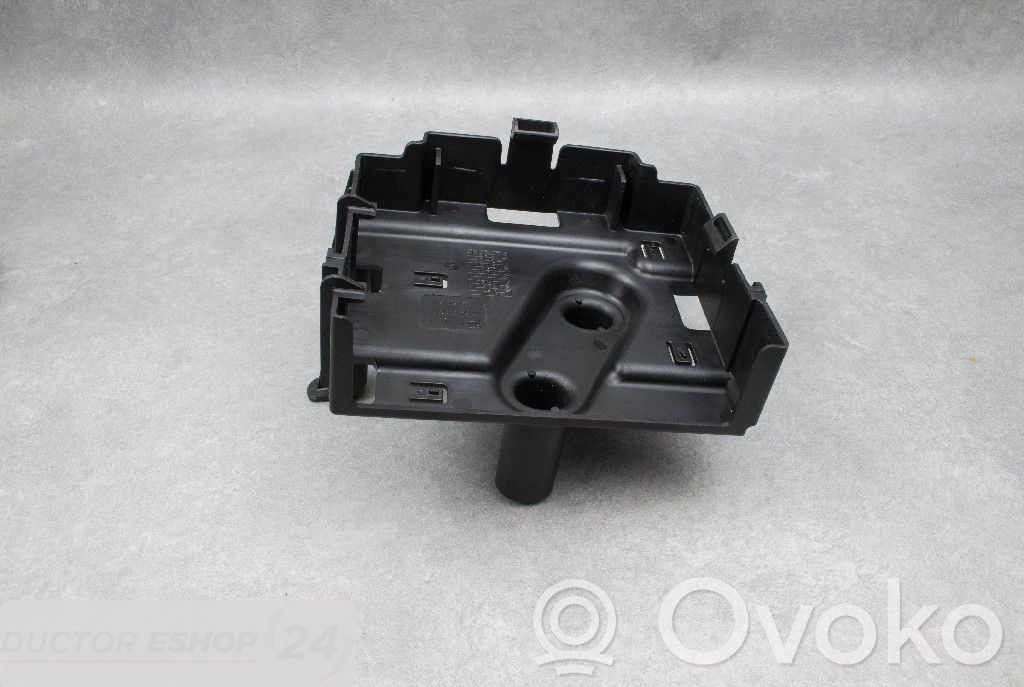 Opel Corsa E Battery bracket 