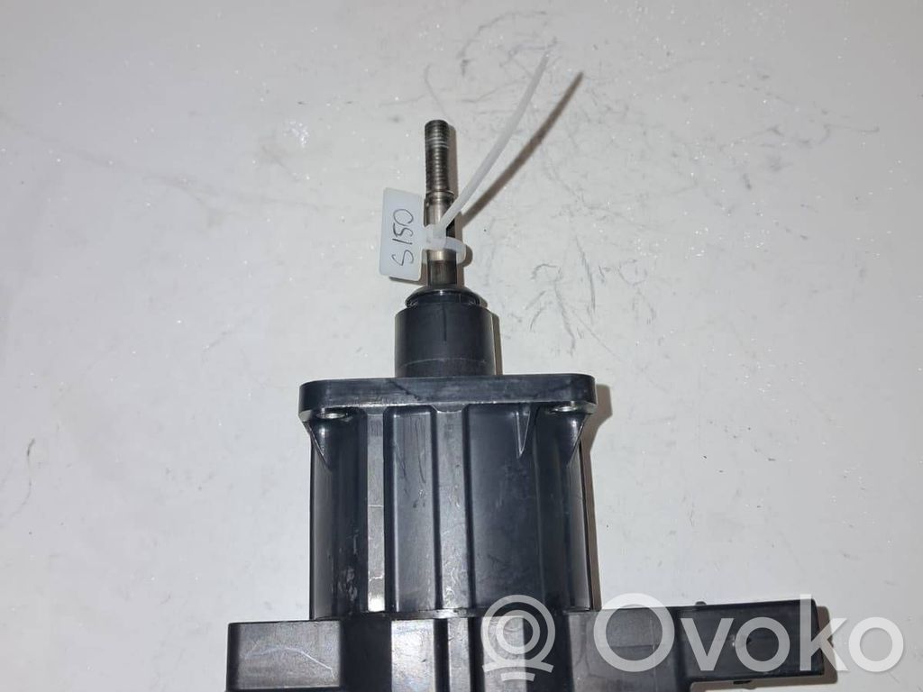 BMW 3 E90 E91 Turbinos elektrinis valdymo aktuatorius 