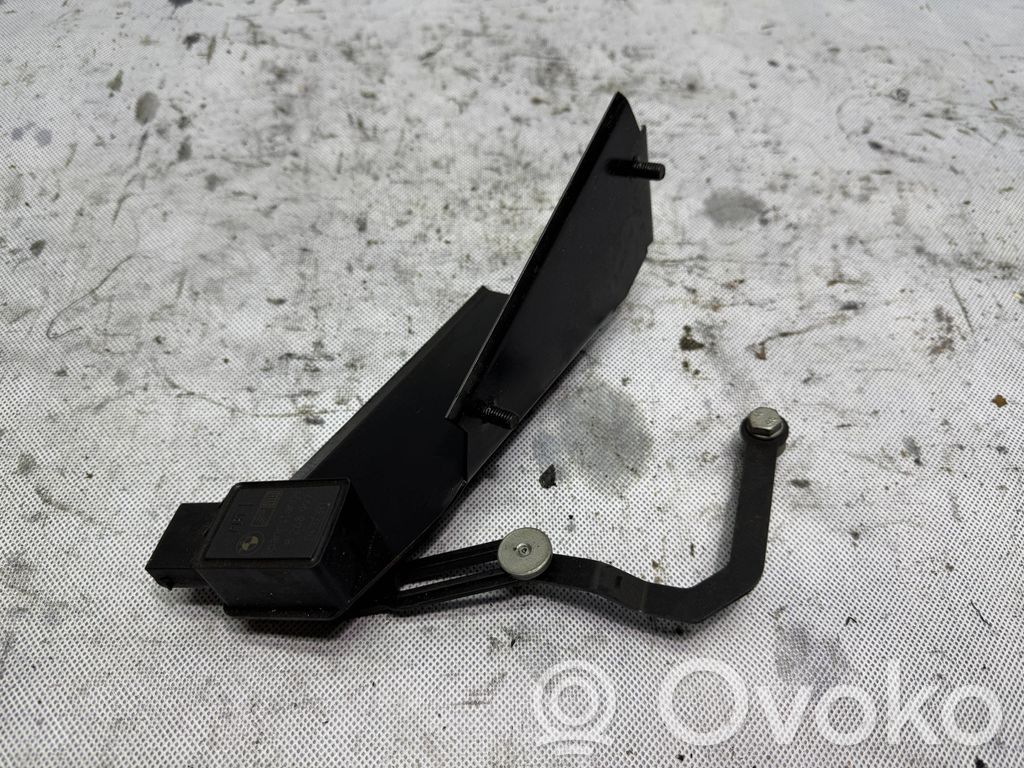 BMW 7 E65 E66 Tailgate sensor 