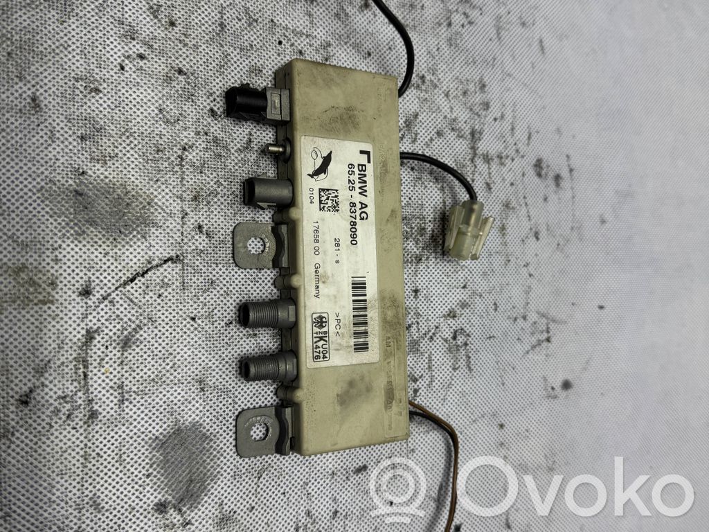 Pystyantennivahvistin   8378090,1765800