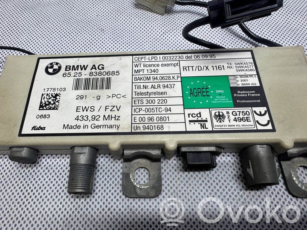BMW 5 E39 Antenos stiprintuvas 