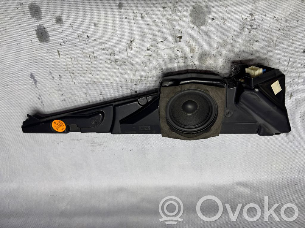 BMW 5 E39 Front door speaker 