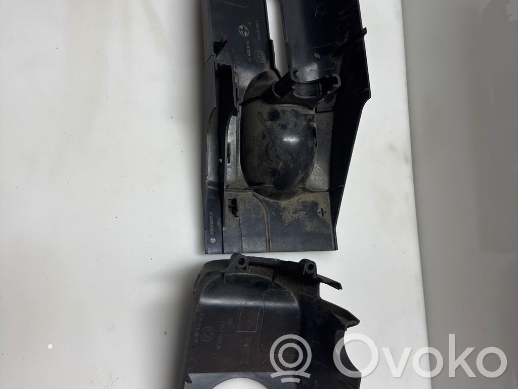 BMW 5 E34 Ohjauspyörän pylvään verhoilu 