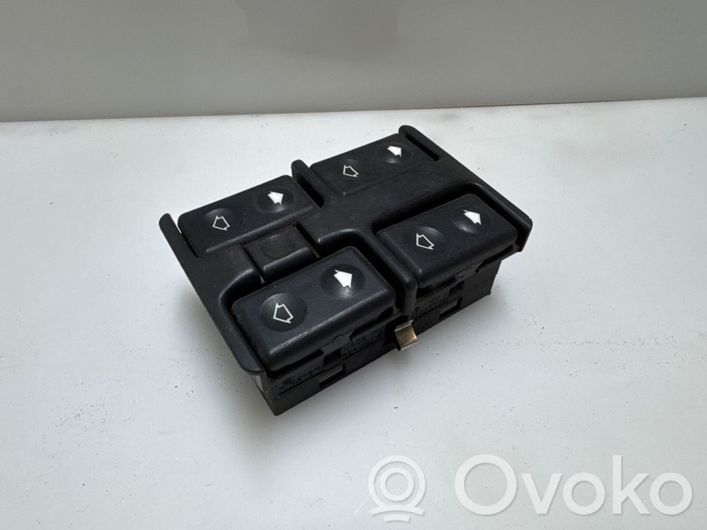 BMW 5 E34 Electric window control switch 