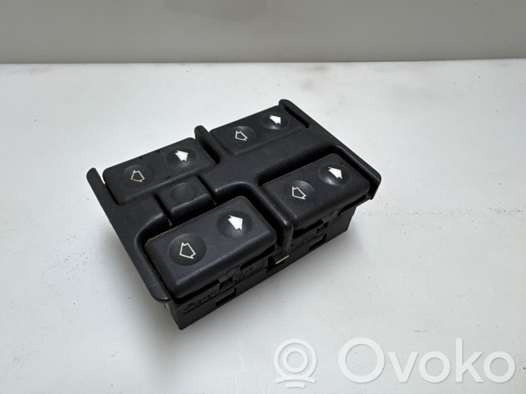 BMW 5 E34 Electric window control switch 