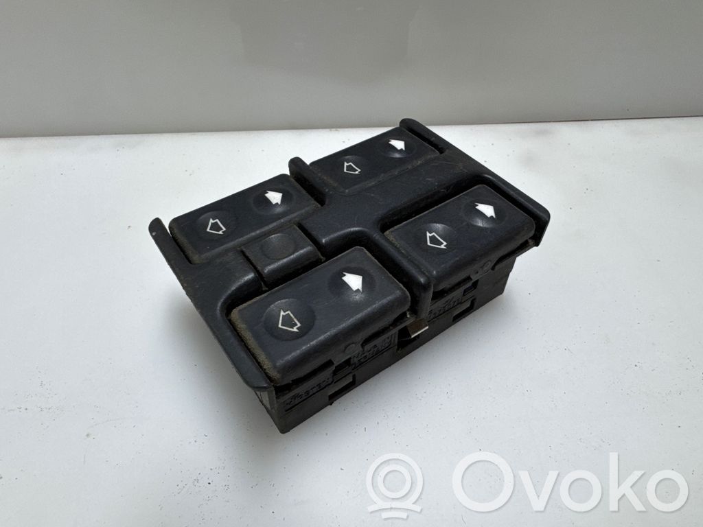 BMW 5 E34 Electric window control switch 