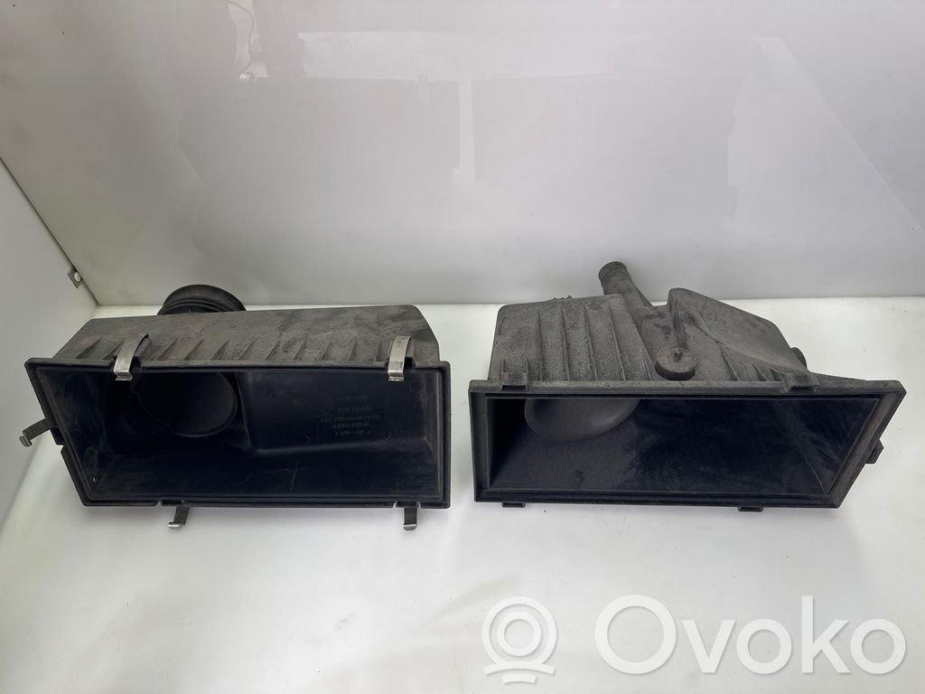 BMW 5 E34 Air filter box 