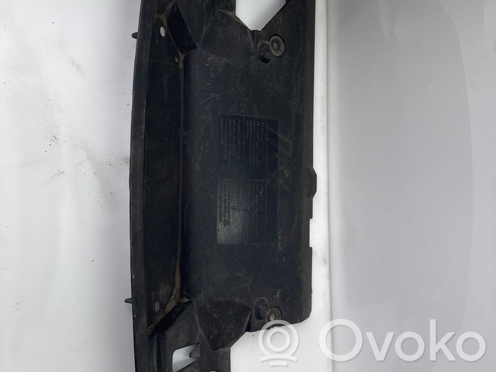 BMW 3 E36 Radiatorių apdaila 