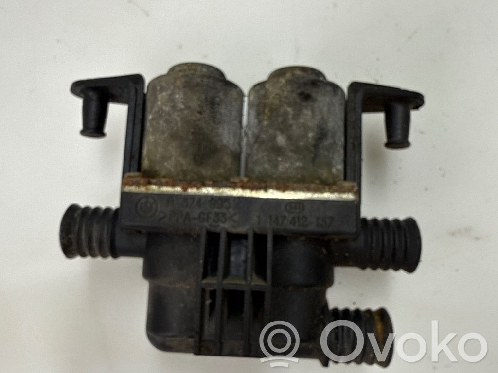BMW 5 E39 Apsildes radiatora vārsts (-i) 