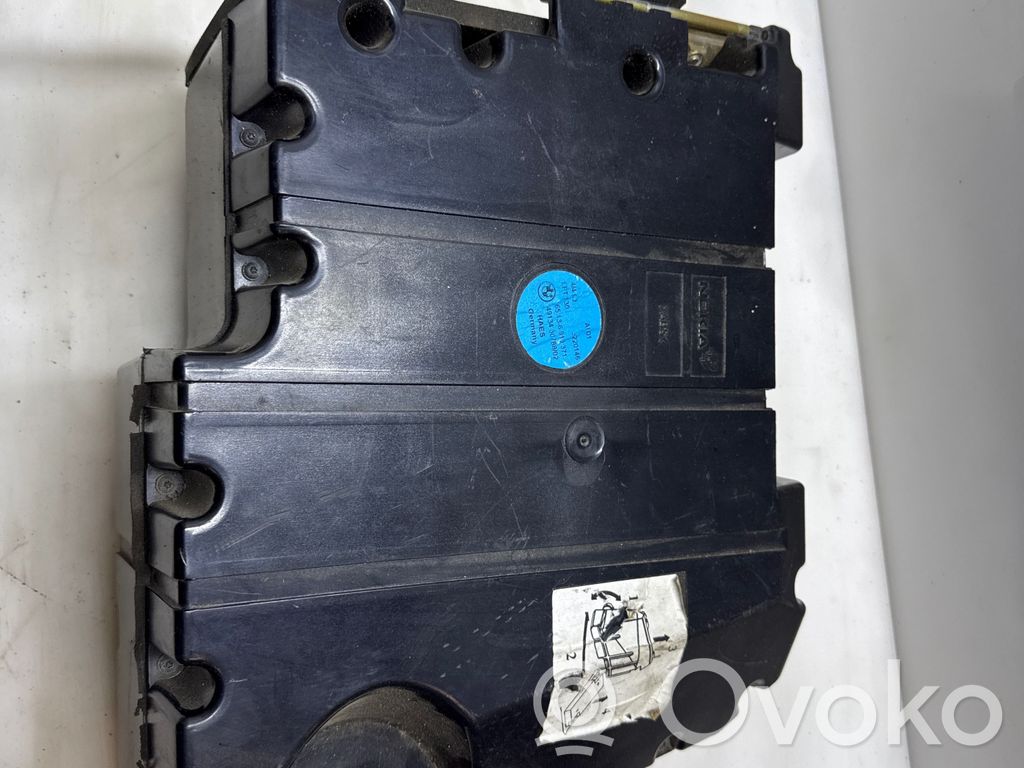 BMW 5 E39 Altavoz subwoofer 