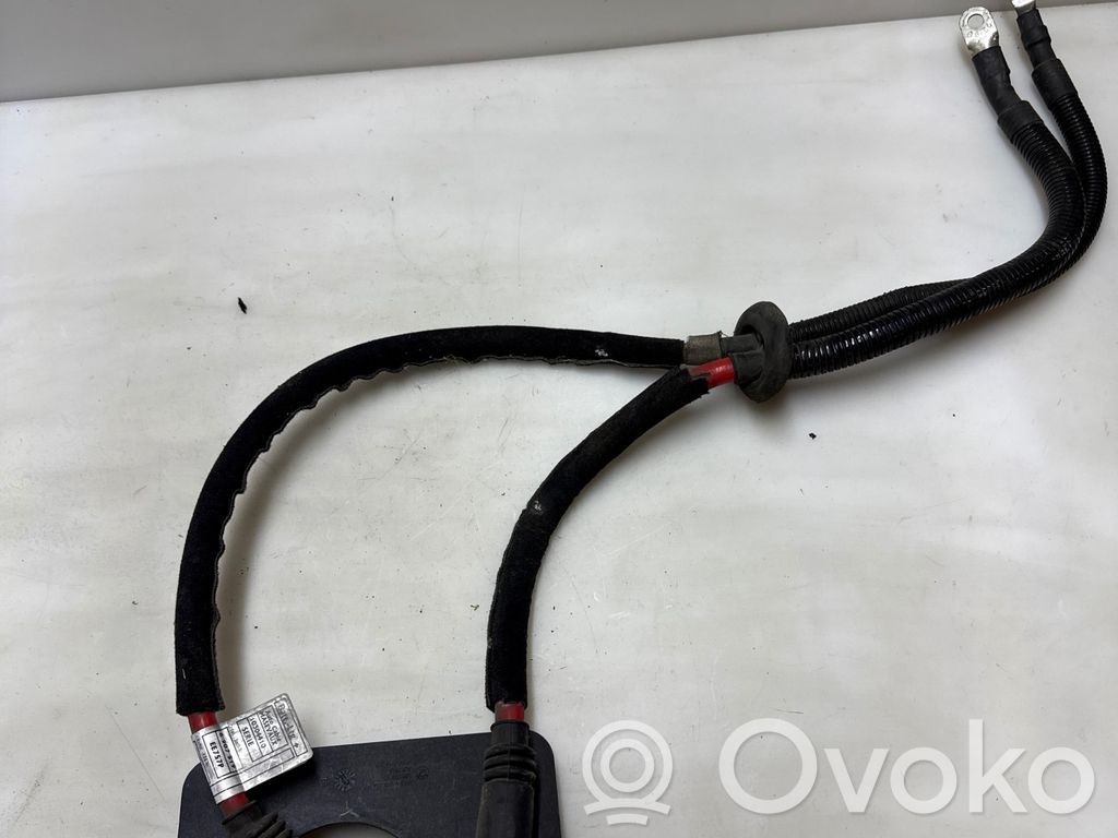 BMW 7 E65 E66 Positive cable (battery) 