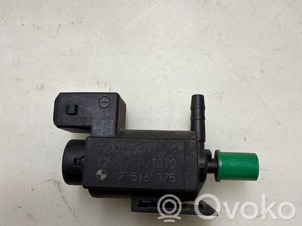 BMW 7 E65 E66 Solenoidinis vožtuvas 
