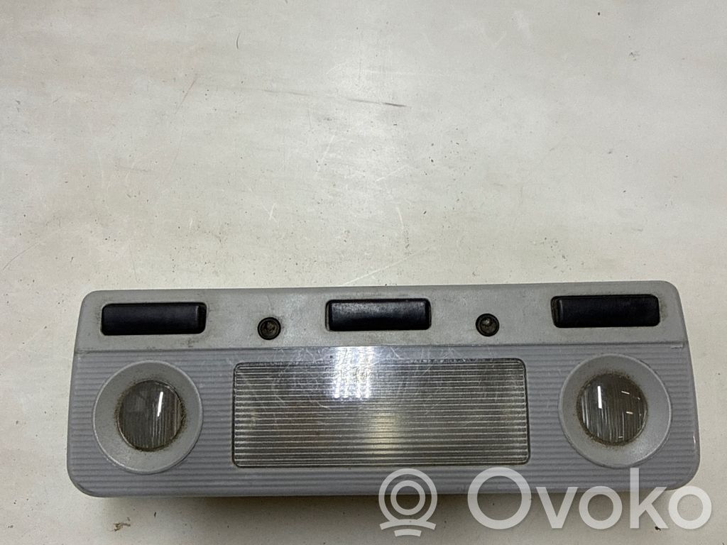 Front seat light   8369511