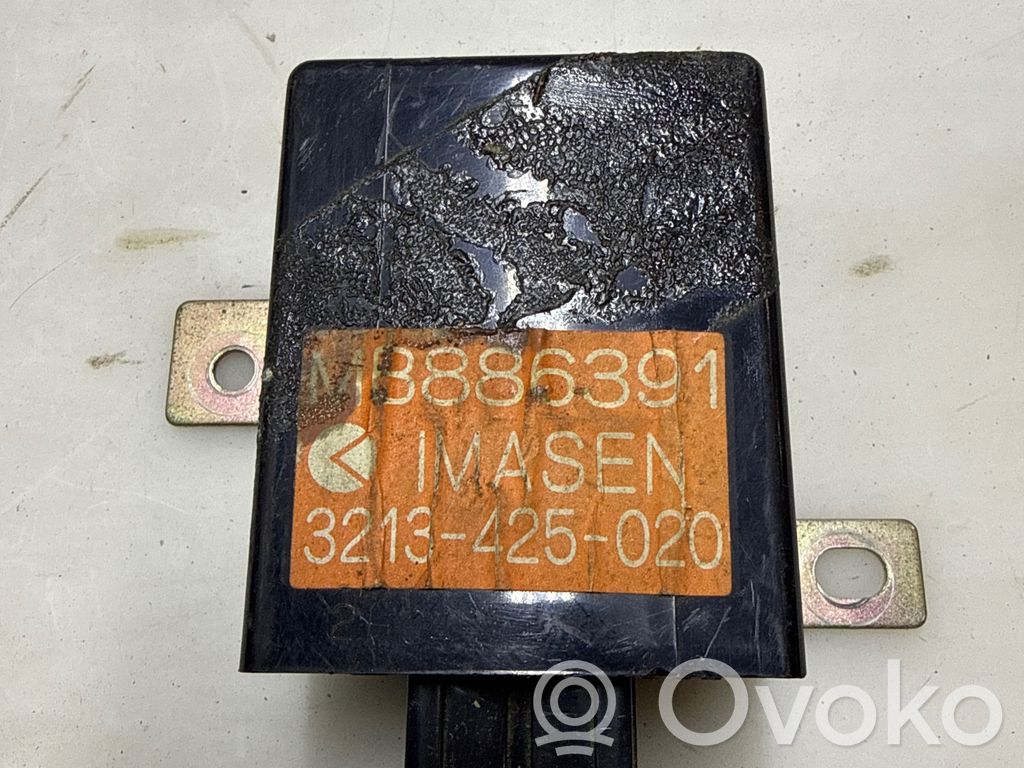 Mitsubishi Pajero Sonstige Steuergeräte / Module 