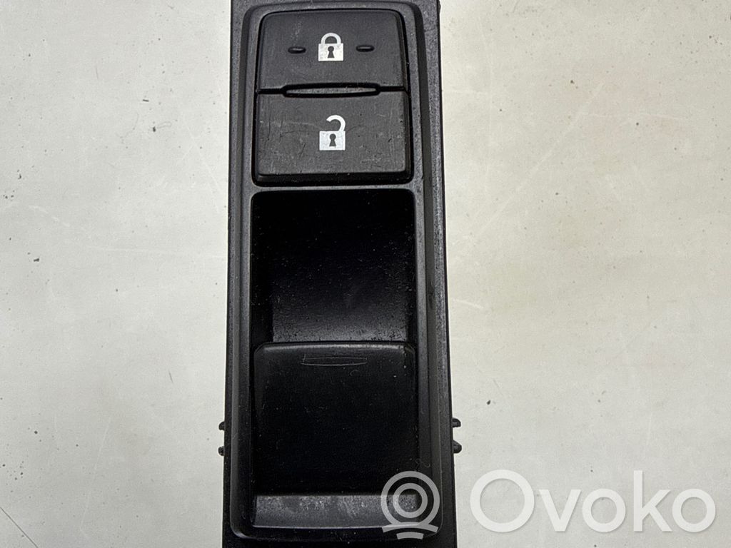 Electric window control switch   192966
