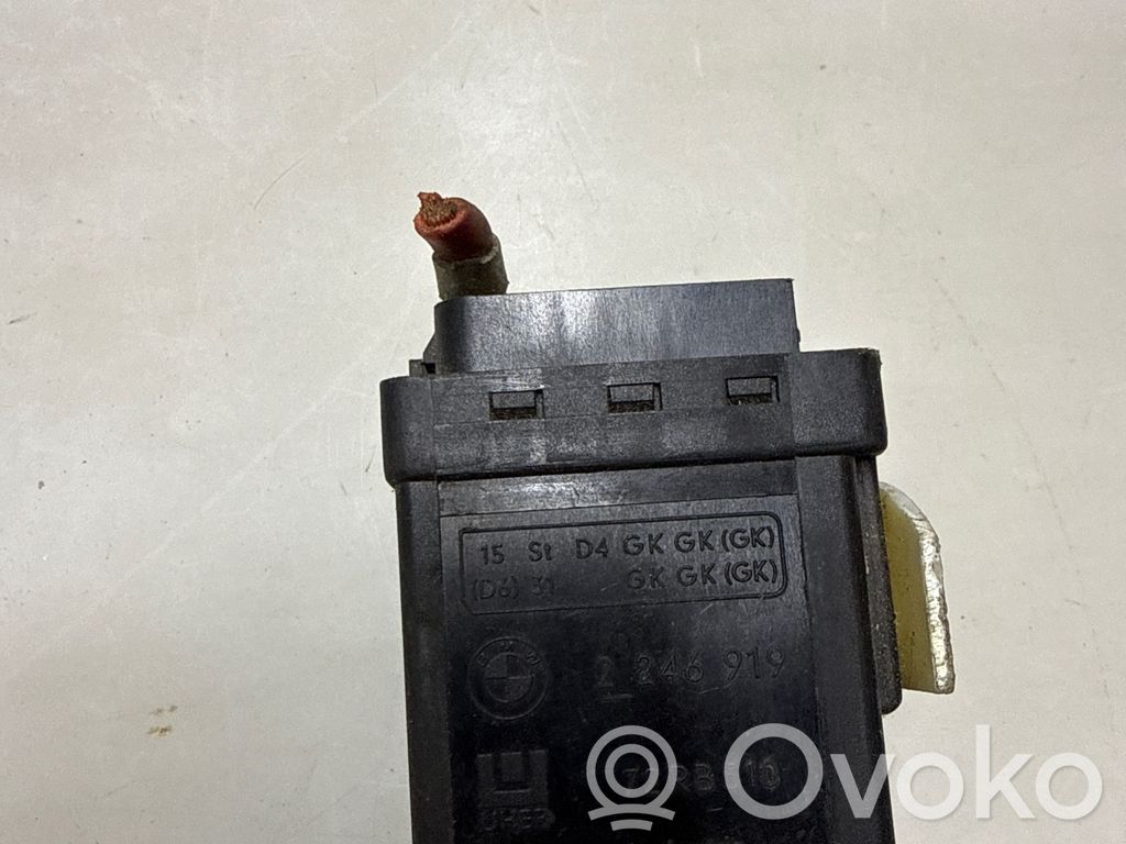 BMW 5 E39 Kvēlsveču relejs 