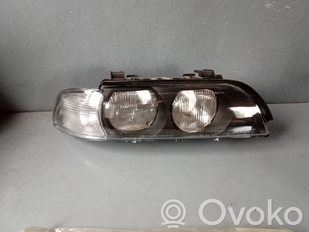 Headlight/headlamp   4441119