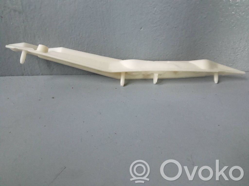 Ford Focus Front bumper mounting bracket 