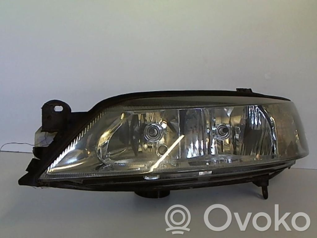 Opel Vectra B Faro/fanale 
