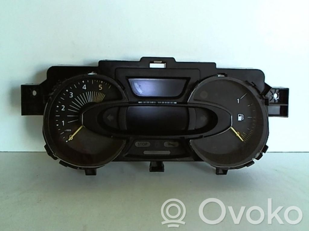 Renault Captur Spidometras (prietaisų skydelis) 
